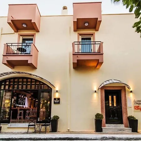 Polydoros Apartment