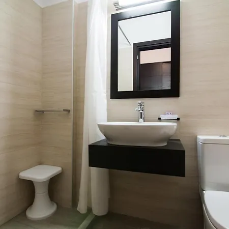 Apartment Polydoros *
